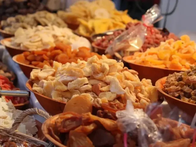 Tips Tetap Sehat Pasca Lebaran: Waspadai Lemak, Gula, dan Risiko Penyakit