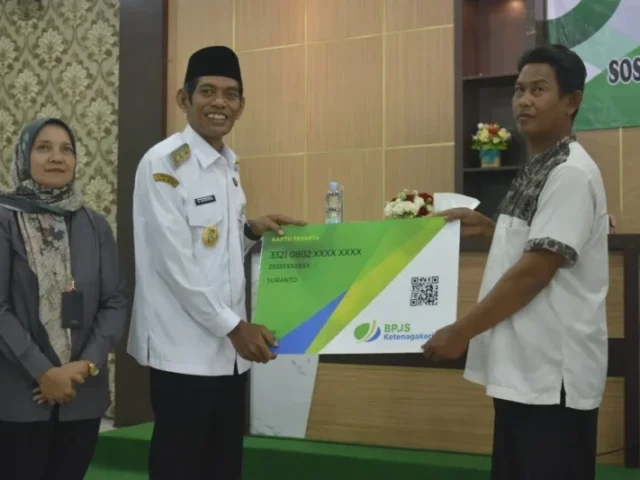 Pemkab Demak Sosialisasikan Program Jaminan Sosial Ketenagakerjaan untuk Warga Rentan
