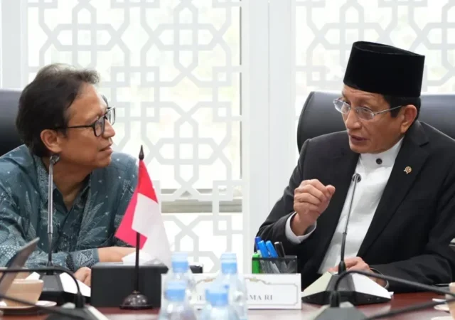 Menag dan Menkes Diskusikan Program Pemeriksaan Kesehatan Gratis untuk Sekolah Agama