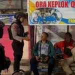 Polisi Tak Hanya Jaga, Tapi Juga Mendengar: Tim Sparta Gelar Patroli Dialogis di Stasiun Solo Balapan