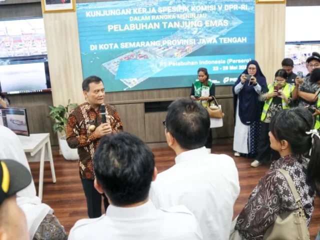 Ahmad Luthfi Minta Percepatan Revitalisasi Pelabuhan Tanjung Emas dalam Tempo Satu Tahun