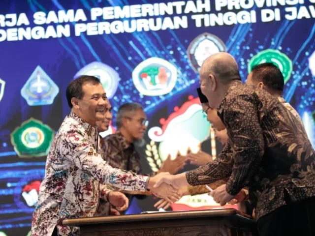 100 Hari Kerja Luthfi-Yasin, Kolaborasi Antarlini Hasilkan Program Nyata untuk Warga