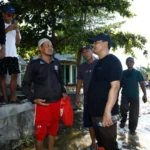 Kunjungi Lokasi Banjir Rob Sayung Demak, Ahmad Luthfi Penuhi Harapan Warga