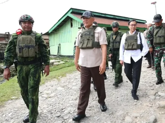Sinergi Dua Pilar Negara: Menhan dan Menkeu Kunjungi Pasukan TNI di Ujung Timur Indonesia