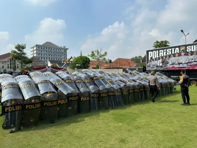Latihan Dalmas Polresta Surakarta: Bekal Penanganan Aksi Unjuk Rasa secara Humanis
