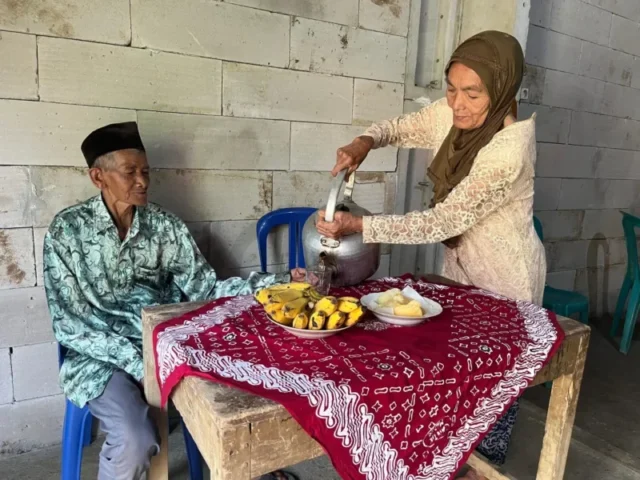 Pemerintah Provinsi Jawa Tengah Bantu 17 Ribu Rumah Tak Layak Huni, Mbah Wagiman: Kini Masa Tua Hidup Nyaman