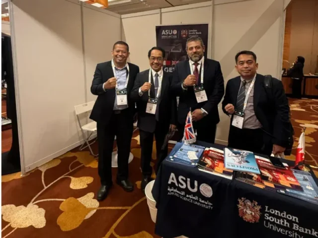 Dorong Peningkatan Reputasi Global, Rektor UNDIP Hadiri Konferensi QS EduData Summit di Singapura