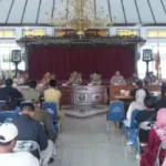 Bupati Batang Ambil Tindakan Tegas Tutup Kafe dan Karaoke di Kawasan Pantai Sigandu