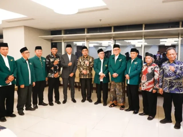 Pemerintah Pusat Fokuskan Perhatian, Proyek Tanggul Laut Raksasa Semarang-Demak Berpeluang Diperluas hingga 10 Kilometer
