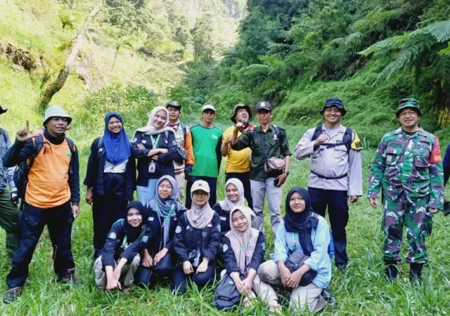 Polsubsektor Tamansari Lakukan Patroli Terpadu untuk Cegah Kebakaran Hutan di Sekitar Gunung Merapi