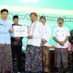 Pemerintah Kabupaten Kudus Salurkan Dana HKGS kepada 9.020 Guru Non-PNS