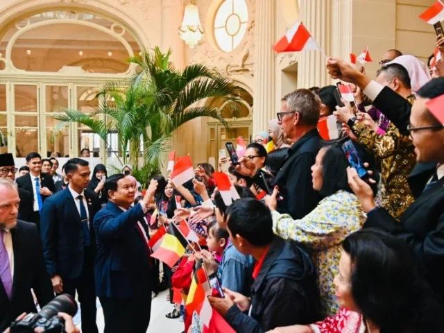 Presiden Prabowo Bertemu Warga Indonesia di Brussel dalam Nuansa Akrab dan Optimis