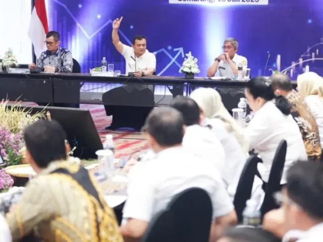 Gubernur Ahmad Luthfi Gencarkan Langkah Pengendalian Inflasi