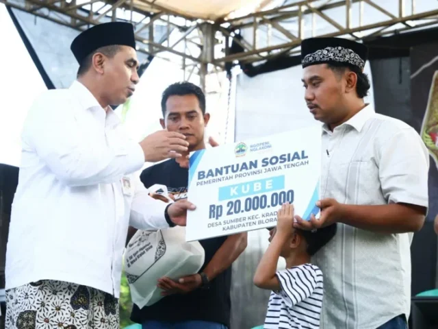 Rp860 Juta Dana Usaha Disalurkan untuk Tingkatkan Perekonomian Warga
