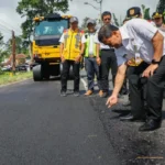 Sempat Dikeluhkan Warga, Jalan Parakan – Patean Mulai Diperbaiki