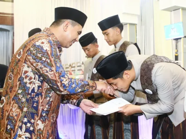 Pemerintah Jateng Salurkan Santunan untuk Ratusan Penghafal Al-Qur’an