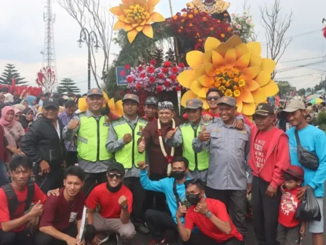 Pesona Festival Bunga Bandungan: Dorong Ekonomi dan Wisata Loka