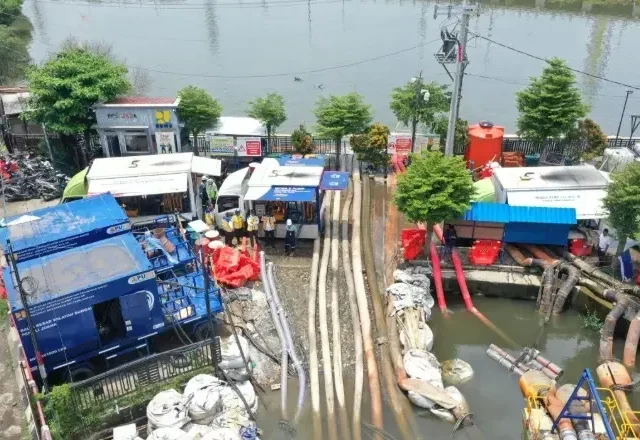 Atasi Banjir, BPBD Jateng Kerahkan Pompa Portabel Hingga Bantuan Logistik