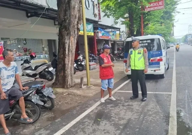 Tertib Lalin, Sat Lantas Polres Grobogan Bina Juru Parkir