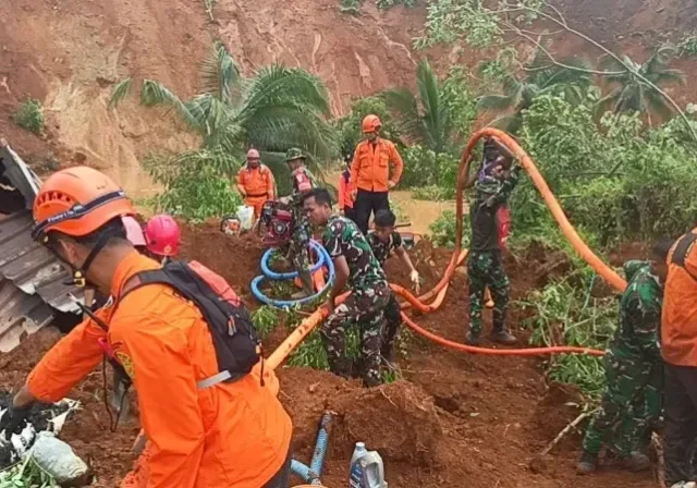 Daftar Nama Korban Meninggal Longsor Cibeunying Majenang Jadi 11 Orang