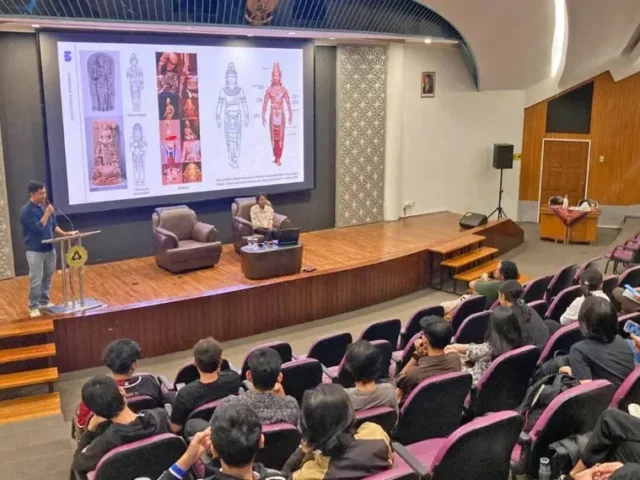 Mahasiswa TI SCU Diajak Jembatani Teknologi dan Kearifan Lokal