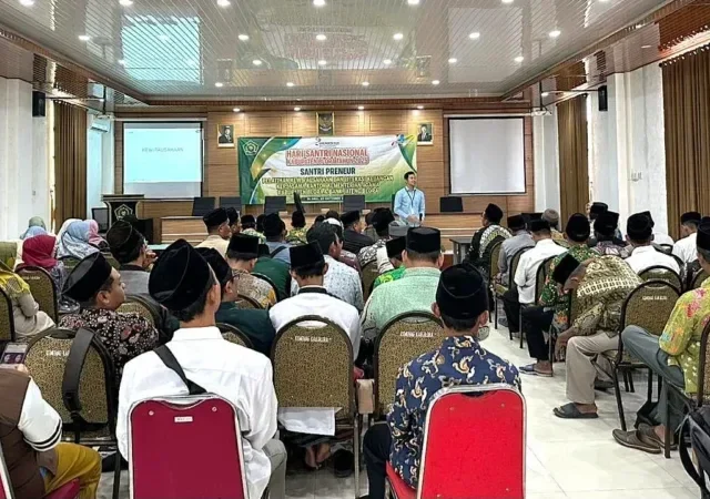Bank Jateng Blora Wujudkan Santripreneur Lewat Pelatihan Literasi Keuangan