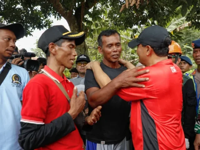 Ada Rekahan, Gubernur Perintahkan Relokasi dan Bupati Cilacap Siapkan Lahan 3,5 Ha di Majenang