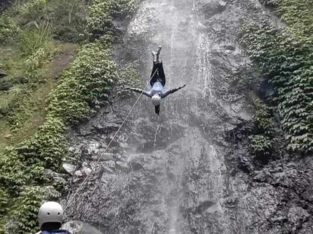 Ini Dia Curug Kembar Baladewa, Bisa Digunakan Olahraga Canyoning