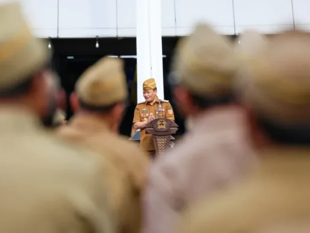 Kinerja Pemprov Jateng 2025 Tujukkan Tren Postif,  Ahmad Luthfi Minta ASN Genjot Kinerja 2026