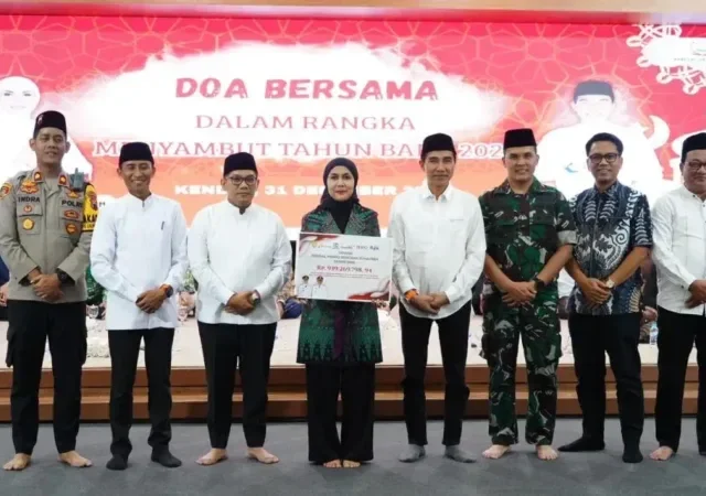 Sinergi Bank Jateng-Pemkab Kendal Bantu Korban Bencana