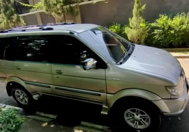 Isuzu Panther, Mobil Legendaris yang Tetap Digemari Masyarakat