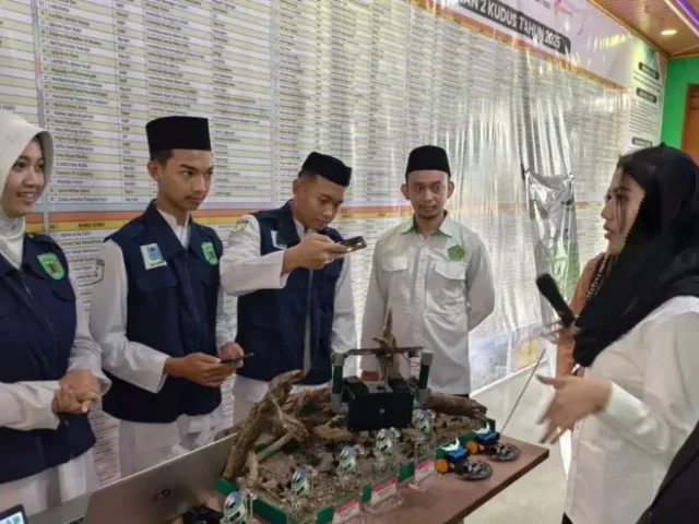 Siswa MAN 2 Kudus Raih Juara I Robotik Internasional