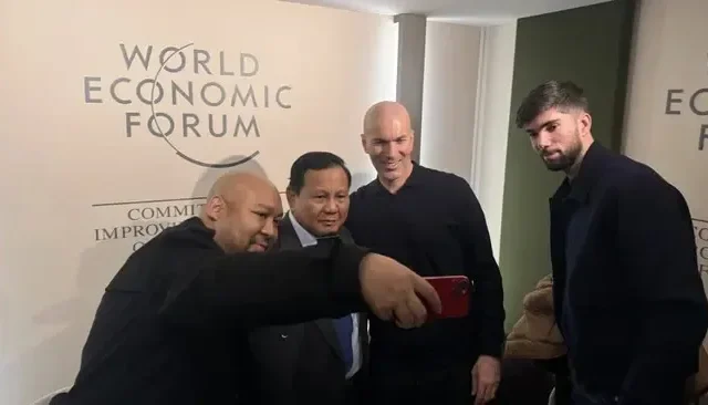 Presiden Prabowo Diskusi dengan Zinedine Zidane