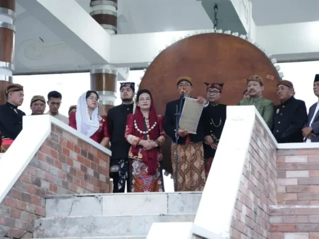 Meriahnya Dugderan Semarang Jelang Ramadan, Warga Senang, Ekonomi Terus Bergeliat