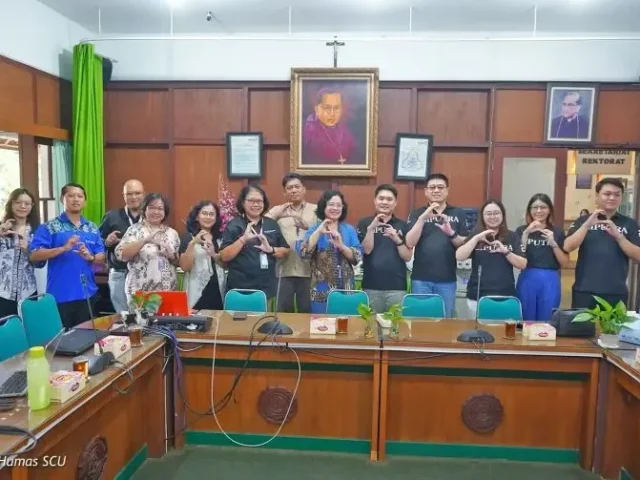 SCU Terima Studi Banding UC Surabaya, Perkuat Pengembangan Karier dan Pengelolaan Lulusan