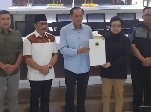 Ikuti Instruksi Gubernur Jateng, Plt Bupati Cilacap Pastikan Pelayanan Publik Tetap Normal