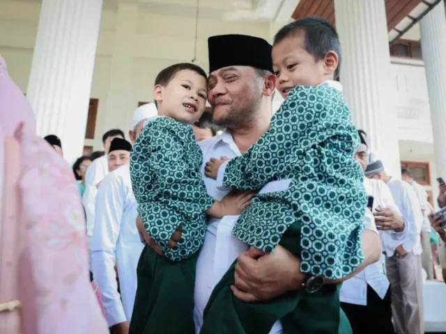 Bahagianya Anak Panti Berlebaran Bersama Gubernur Ahmad Luthfi