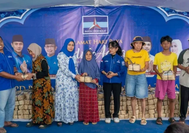 DPD Partai Demokrat Jawa Tengah Salurkan 1.000 Paket Qurban untuk Masyarakat, Gunakan Kemasan Ramah Lingkungan
