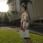 Cerita Yesita, Wisudawan S3 Termuda UGM Melakukan Riset Potensi Genetik Ayam Lokal